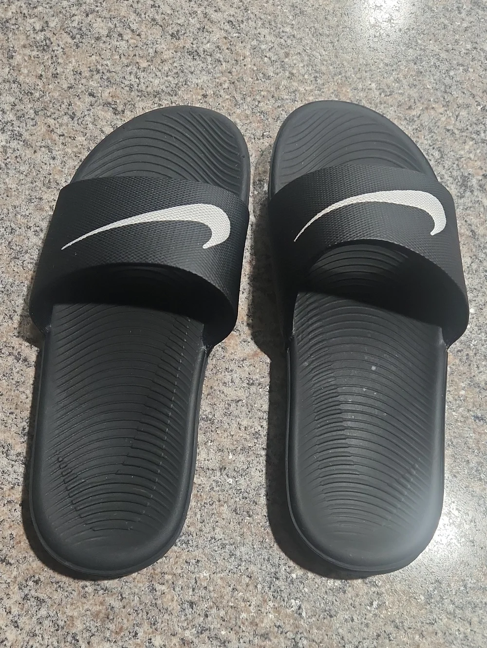 Nike Black and White Kids Slide Sandals Size 6Y